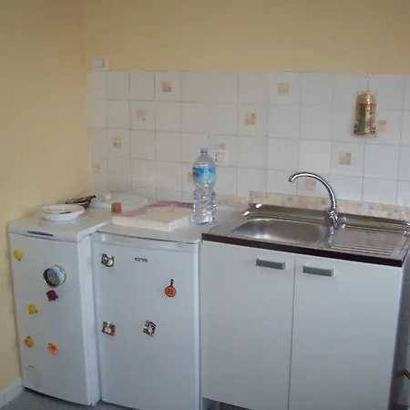 Alojamento de Acomodação e Pequeno-almoço Roge Olbia