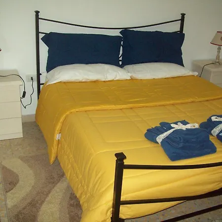 Roge Bed & Breakfast *